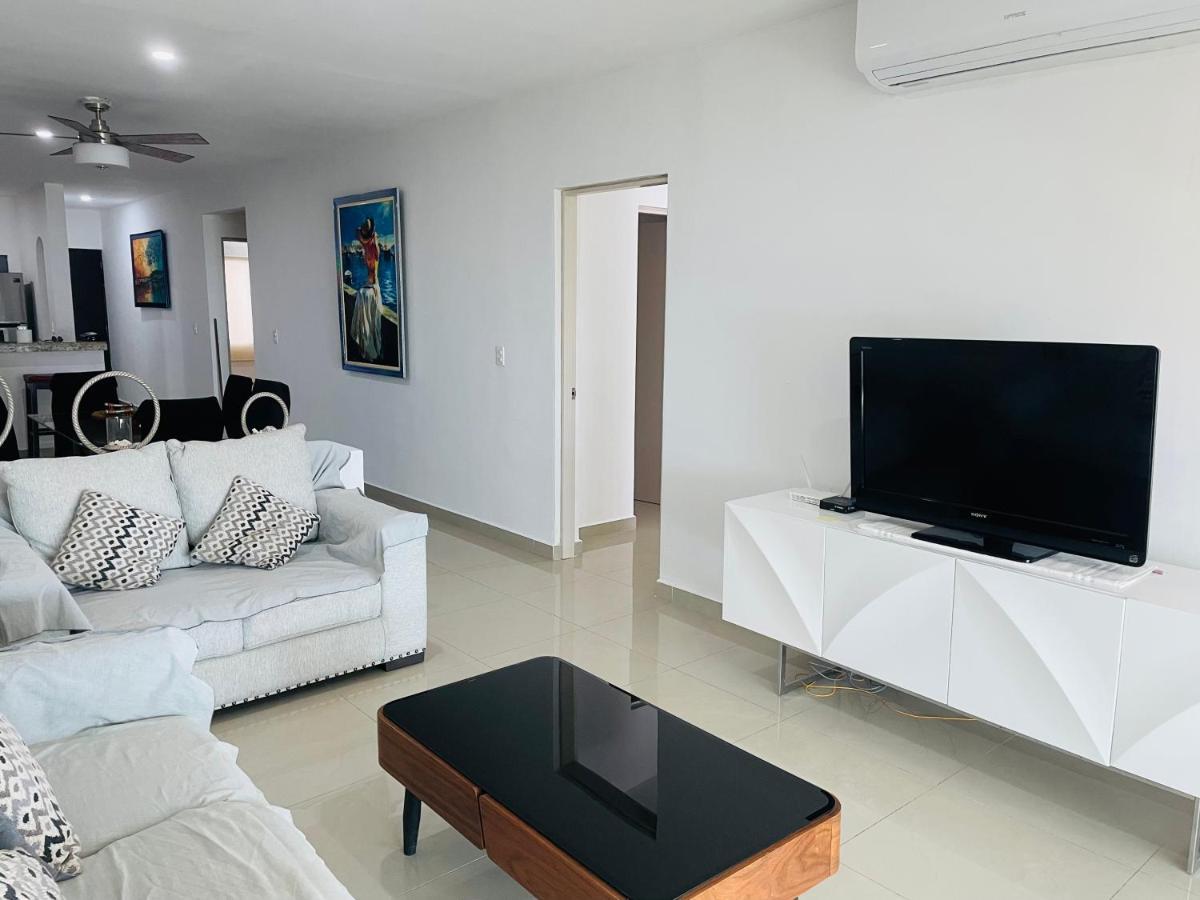 Luxury Apartment Two Плайя-дель-Кармен Екстер'єр фото